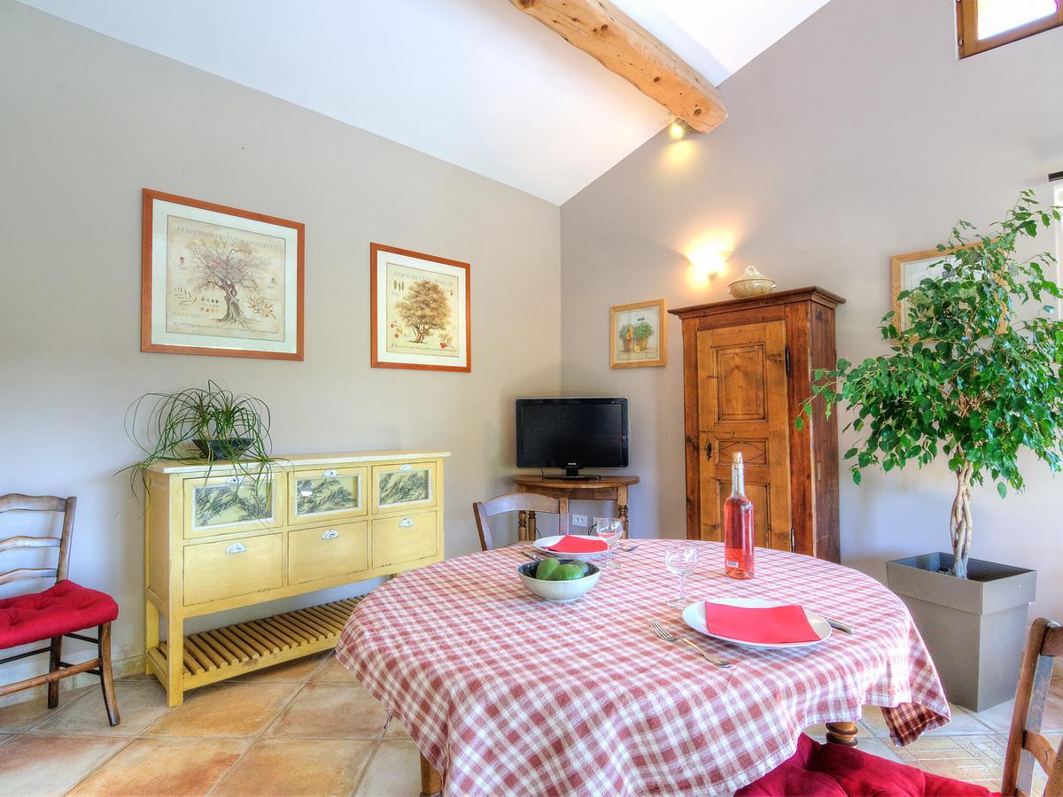 Holiday Home Bezert Carpentras Kültér fotó